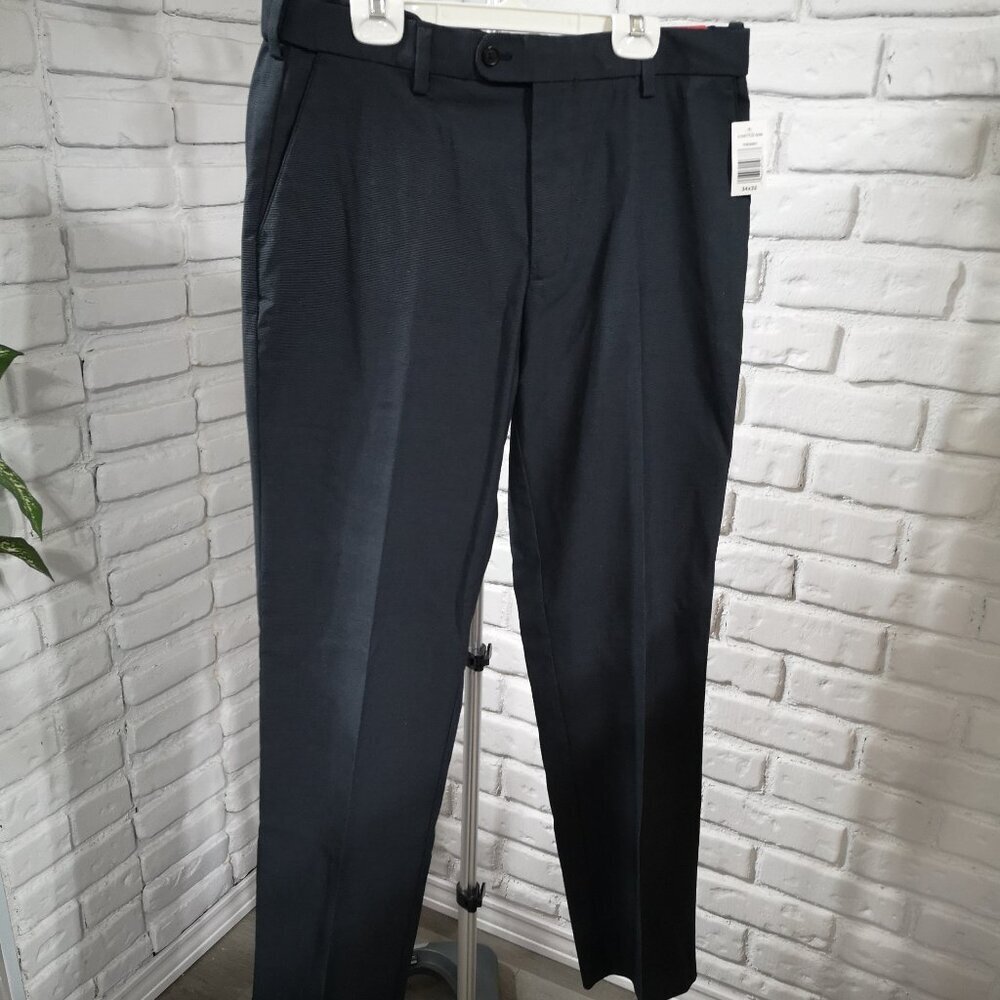 MENS NWT Kirkland Signature Men's Size 34/32 Custom Fit Non Iron Pants